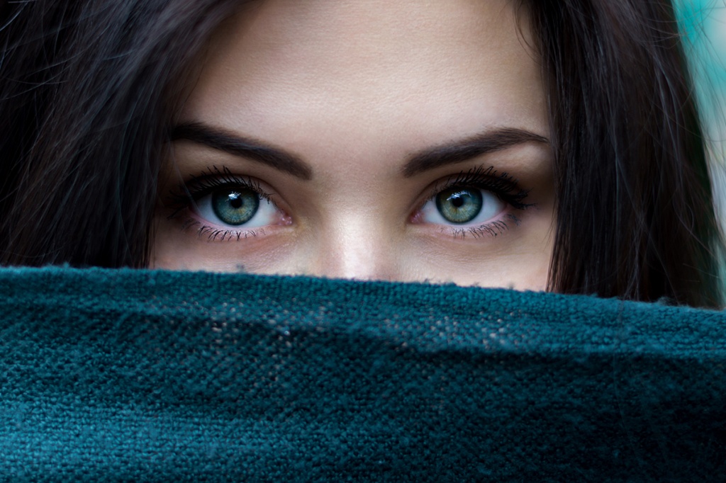 Як позбавитися темних кіл довкола очей » Eva Blog