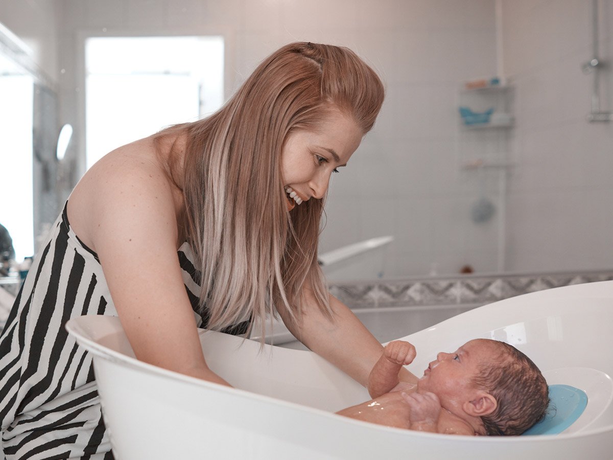 Уход за малышами: секреты успешного купания » Eva Blog